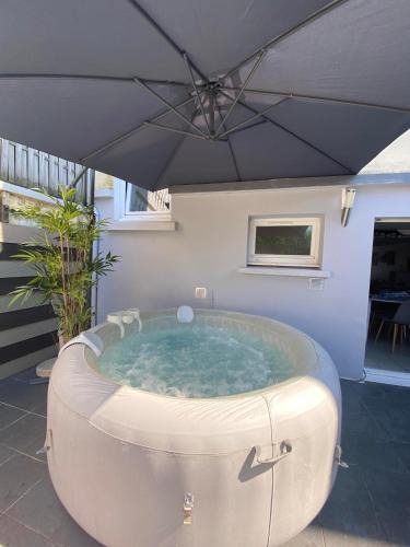 Saint-Martin-Boulogne House | Au Jardin Secret