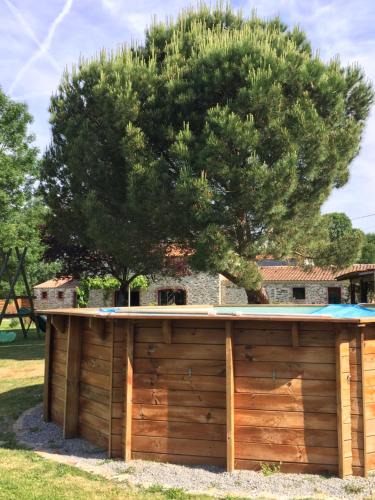 Chauve Bed & Breakfast | Au Mas Retz De Jade