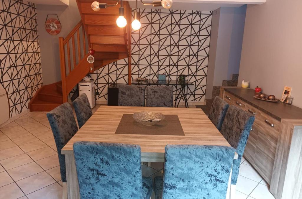 Saint-Jean-de-Maurienne Apartment | Au pied des montagnes.
