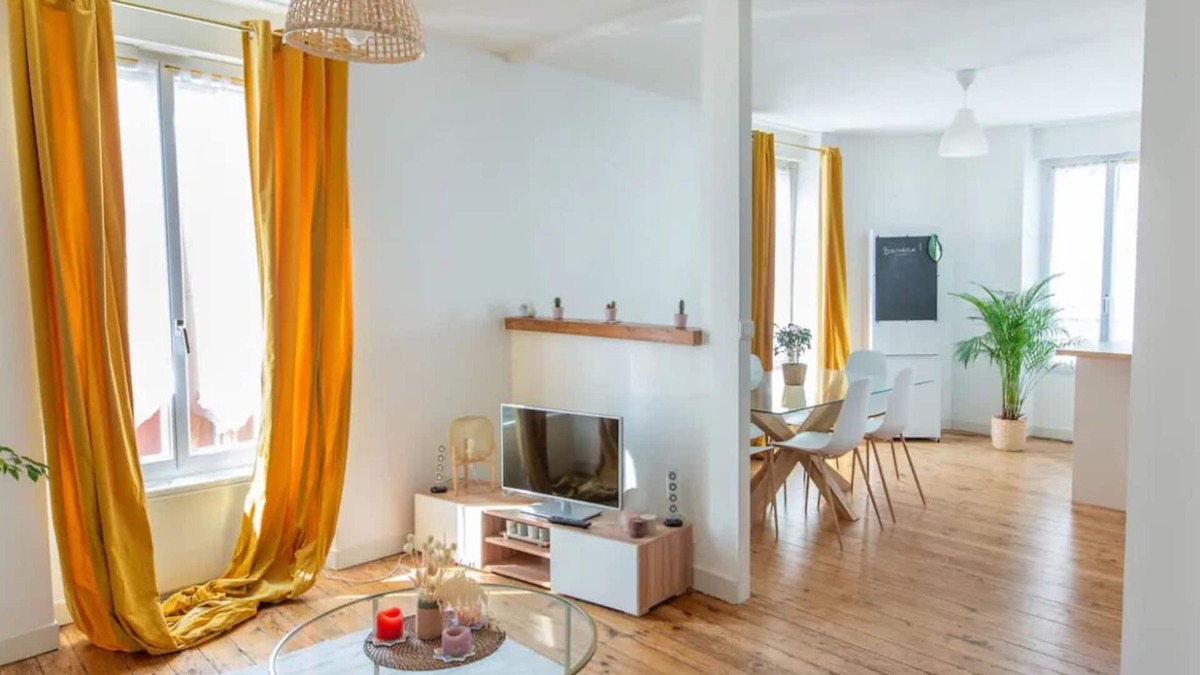 Crozon Apartment | Au Pied de la Plage de Morgat, Appartement 4 Personnes Lumineux et Confortable
