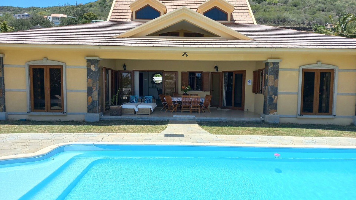 Le Morne Villa | "Au Pied du Morne Brabant"