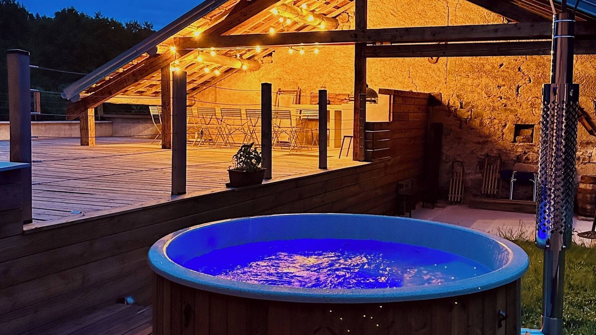 Saint-Bresson Ski Chalet | "Au Pradin Cottage in the Heart of Nature"