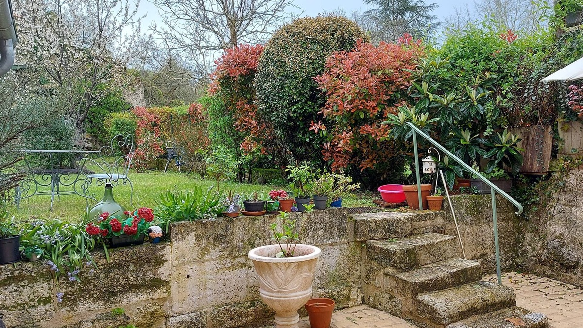 Bourdeilles Apartment | Au Soleil a Bourdeilles
