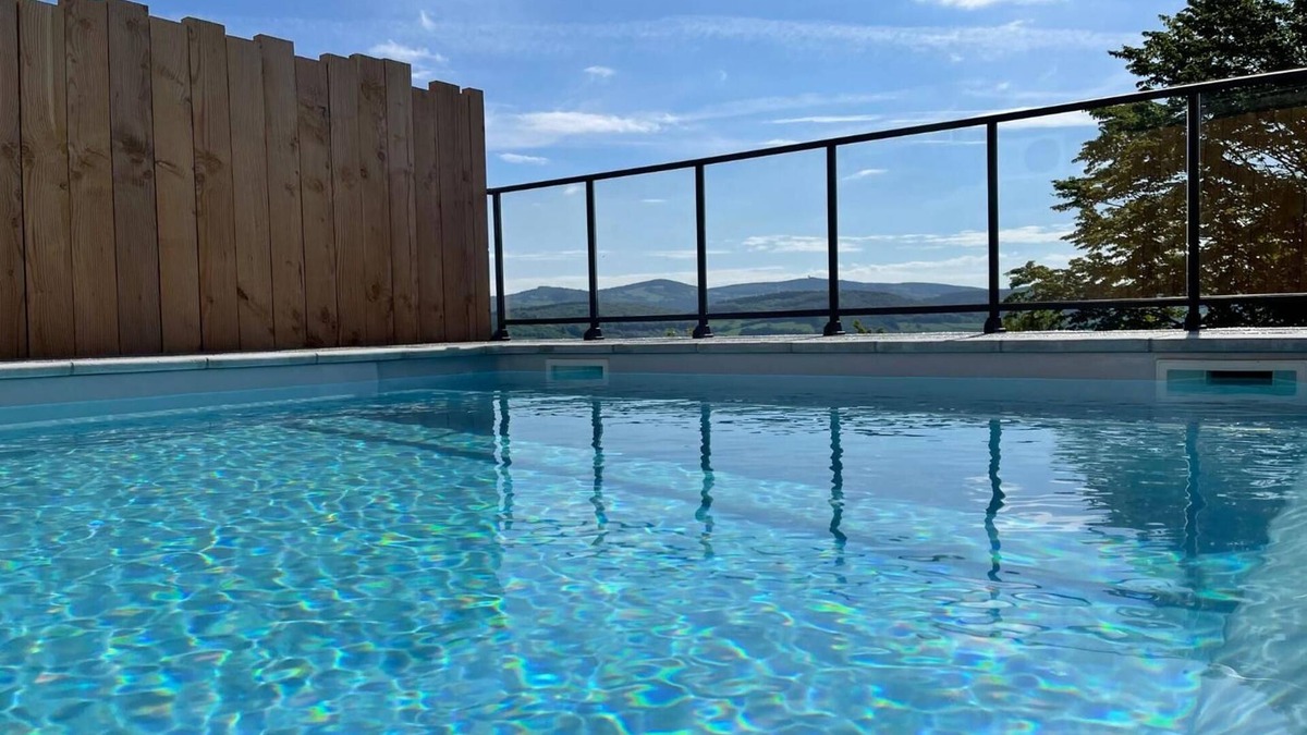 Chateau-Chinon Hotel | Au Vieux Morvan