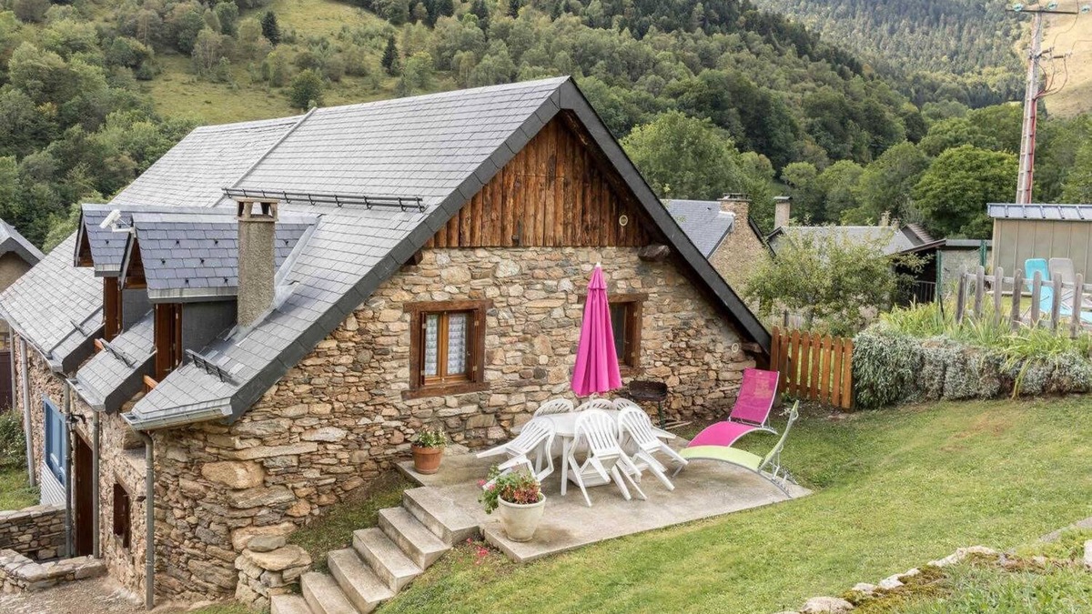 Jurvielle House | Au Village - Jurvielle