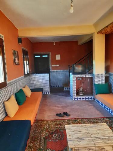 Assaisse House | Auberge Assays