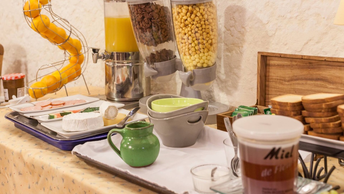 Villandraut Hotel | Auberge La Crémaillère