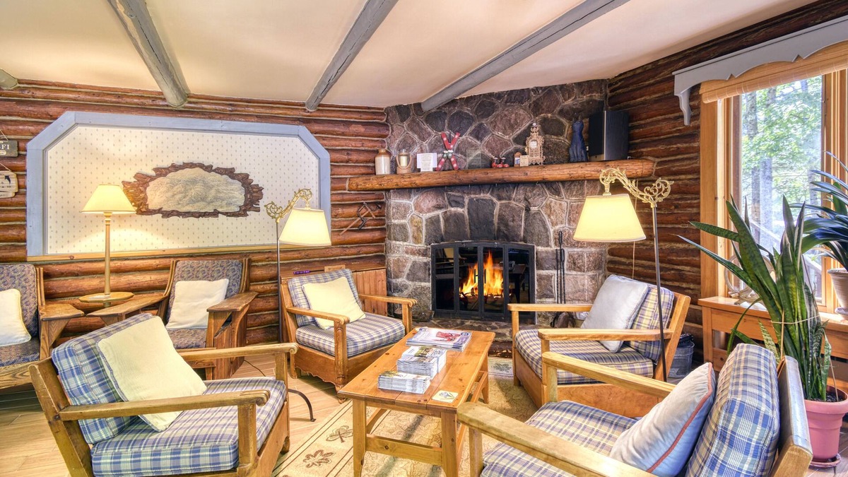 Mont-Tremblant Bed & Breakfast | Auberge Le Lupin B&B