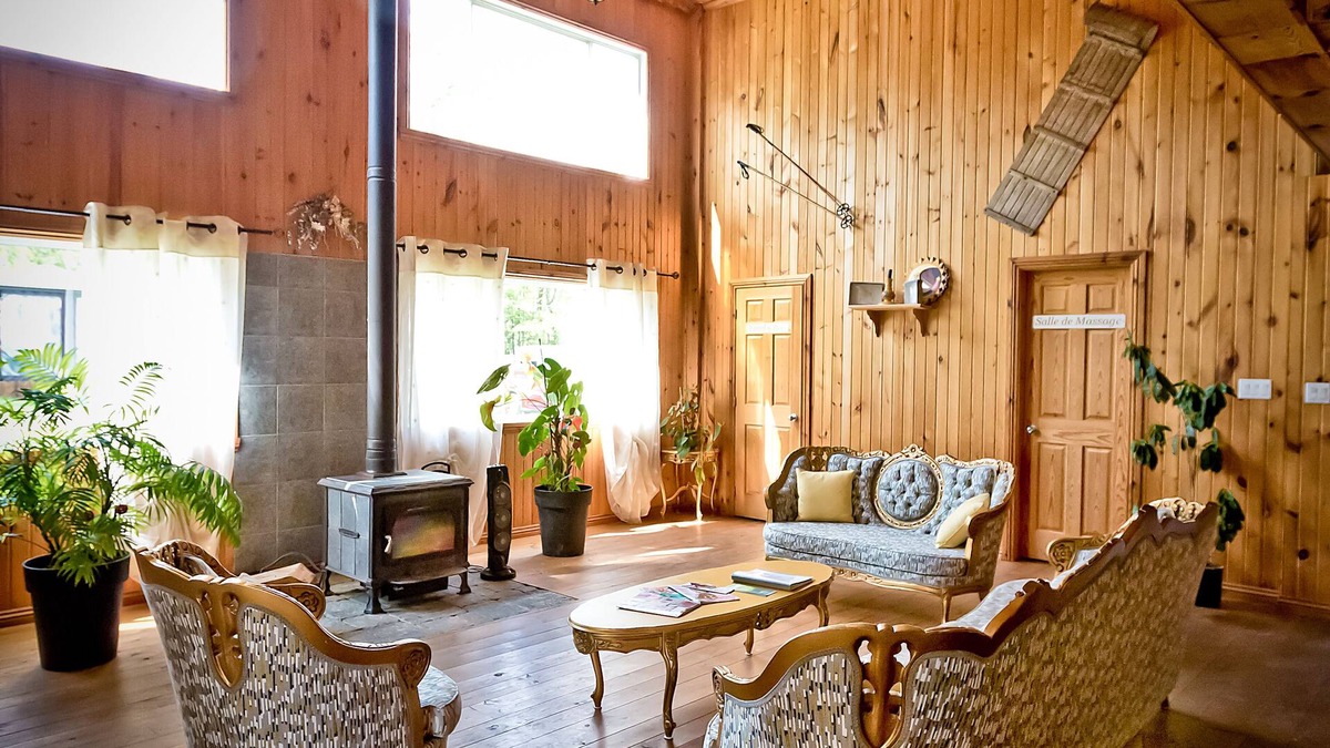 Melbourne Bed & Breakfast | Auberge Papillon Lune