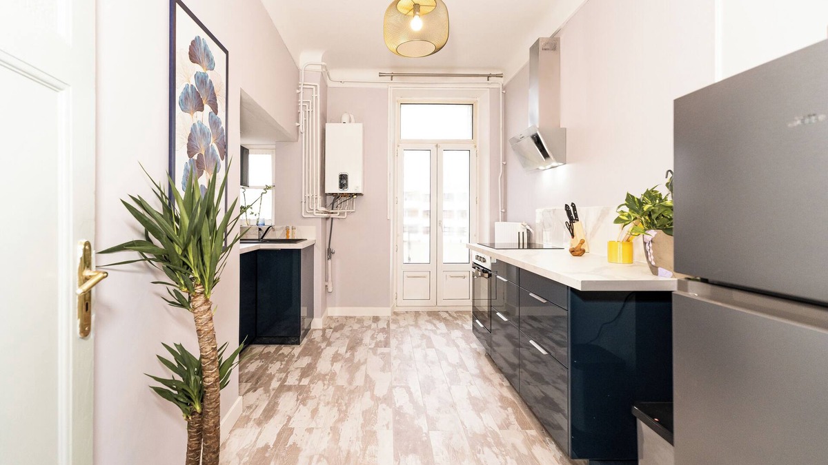 Sablon Apartment | Audace - Secteur Gare-pompidou-nouvelle Ville - Garage Privé - 2 à 4 Personnes
