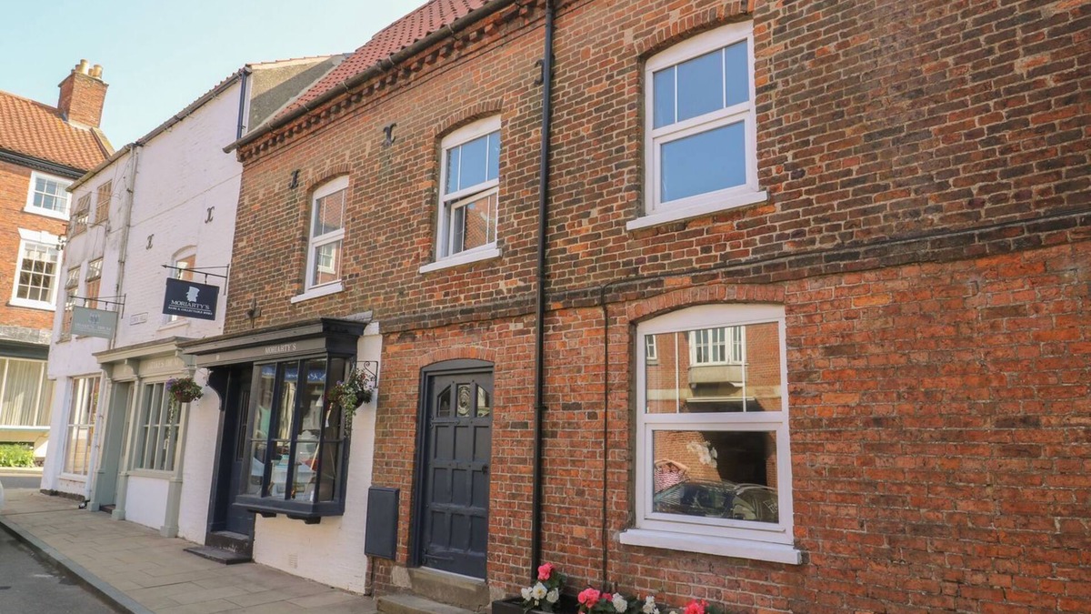 Caistor Cottage | AUDLEBY, family friendly, character holiday cottage in Caistor