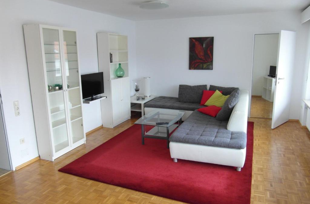 Haunstetten-Nord Apartment | Augusta-Refugium