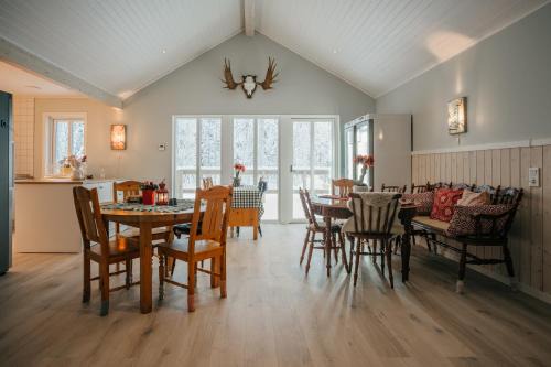 Auktsjaur Bed & Breakfast | Auktsjaur Country House