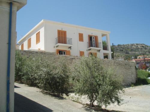 Pano Lefkara Apartment | Aunt Maria's