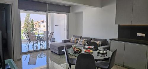Limassol Apartment | AURA Apt Modern 1BR in Central Limassol and Free Parking