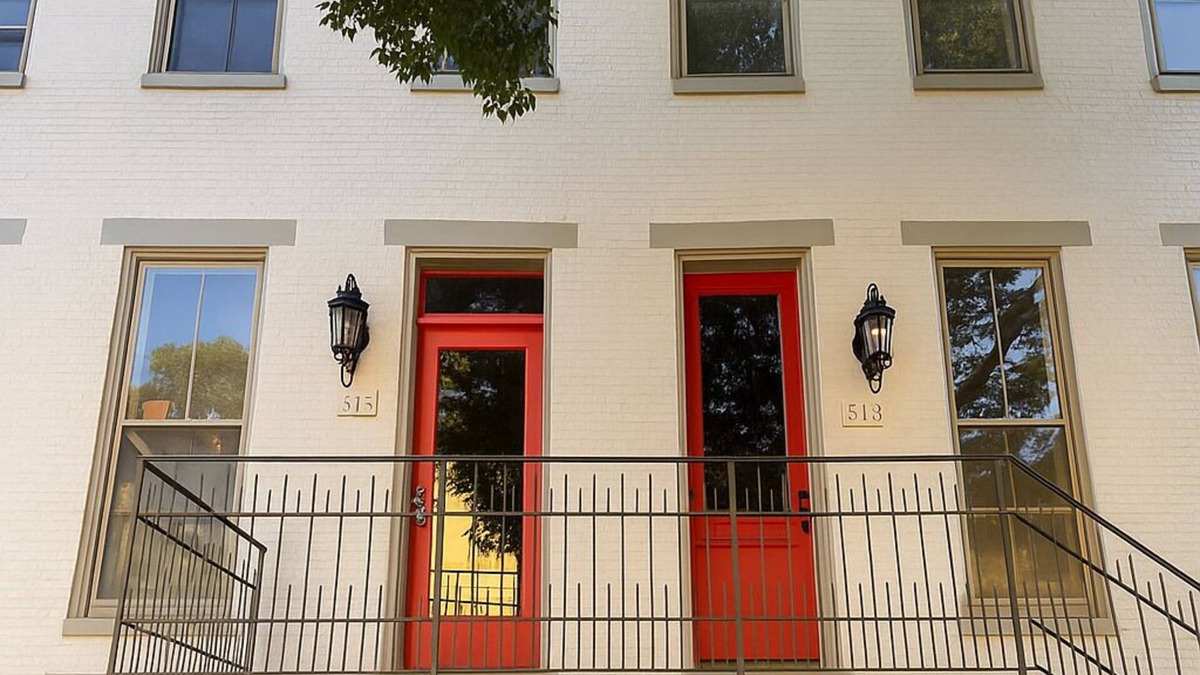 Madison House | Auralis: Sleeps 8