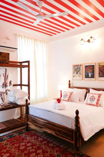 Malviya Nagar Apartment | Aurora Luxe Residence