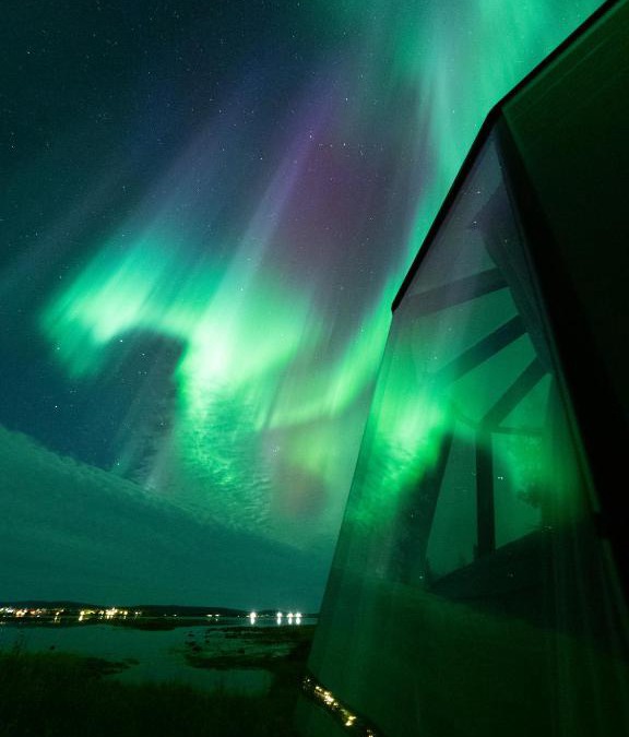 Jukkasjarvi House | Aurora River Camp Glass igloos & cabins