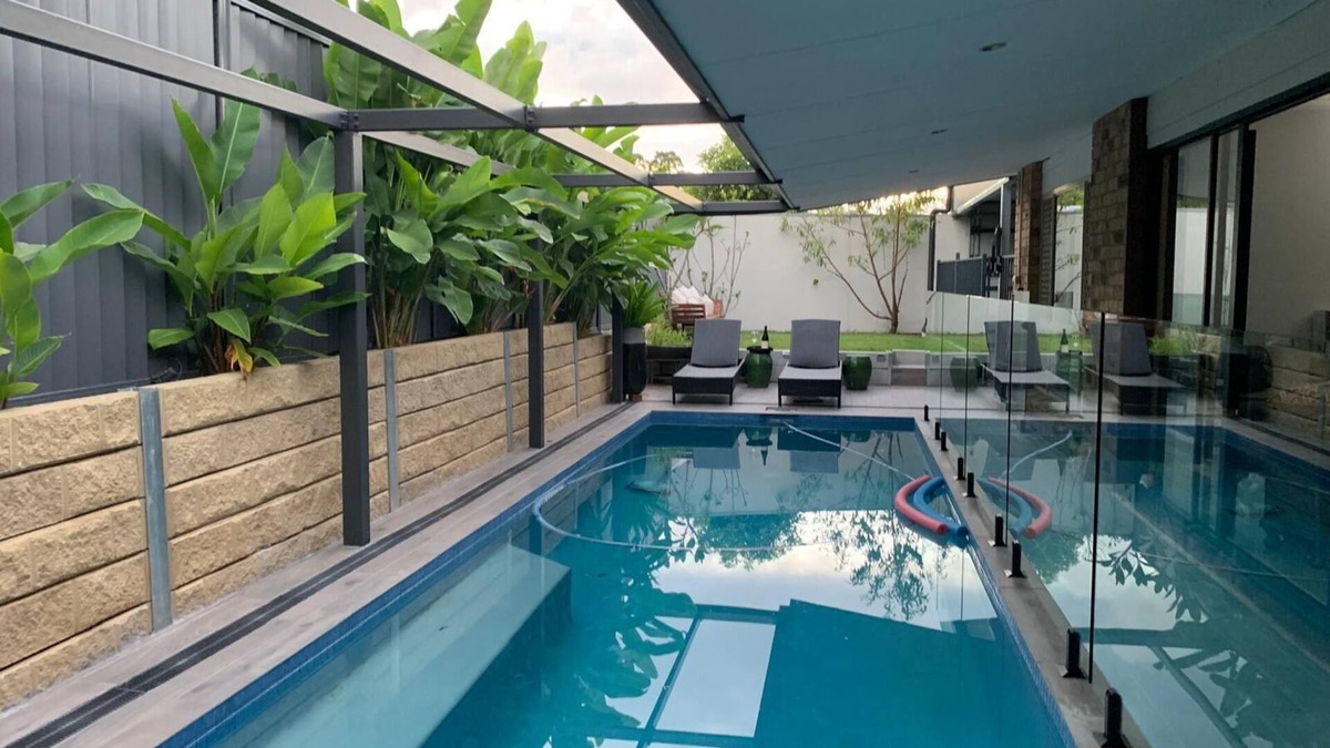 Forest Lake Villa | Aurora Villa