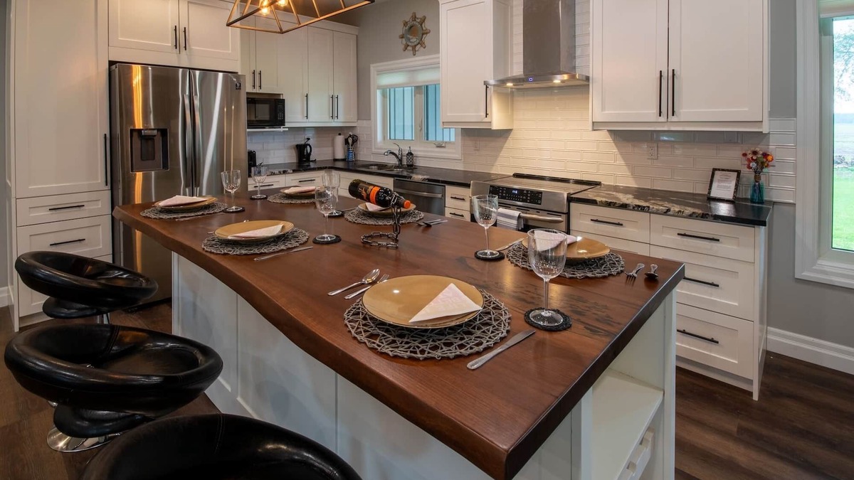 Lambton Shores Cottage | Ausable View: Free boat launch!