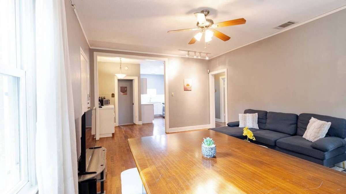 Cherrywood House | Austin Charm: 2Bed/2Ba/Flex Bungalow with office and deck. Central to Everything