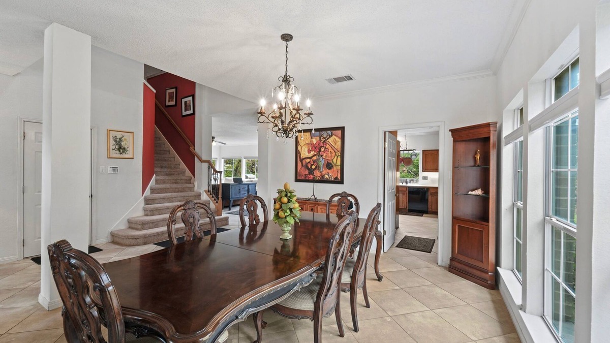 Lower Basin Lake Travis House | Austin Luxe Ranch-5 BR,Fire Pit, Deck Lakes, Hiking, Wedding Venues, Pball, Golf