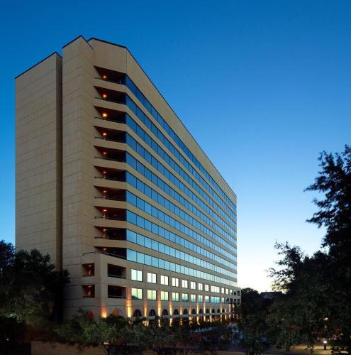 McKinney Hotel | Austin Southpark Hotel