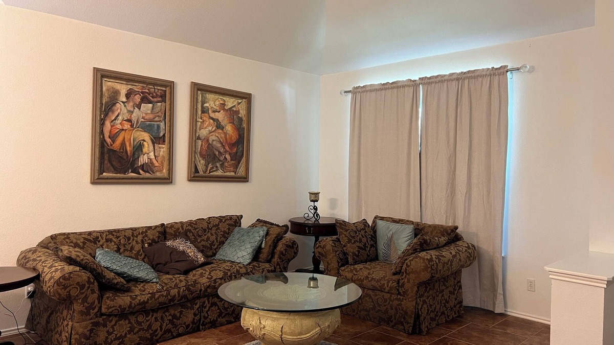 North Buttercup Creek House | Austin ,Tx suburb in the Heart of Cedar Park , Toddler friendly 4 bedroom home.