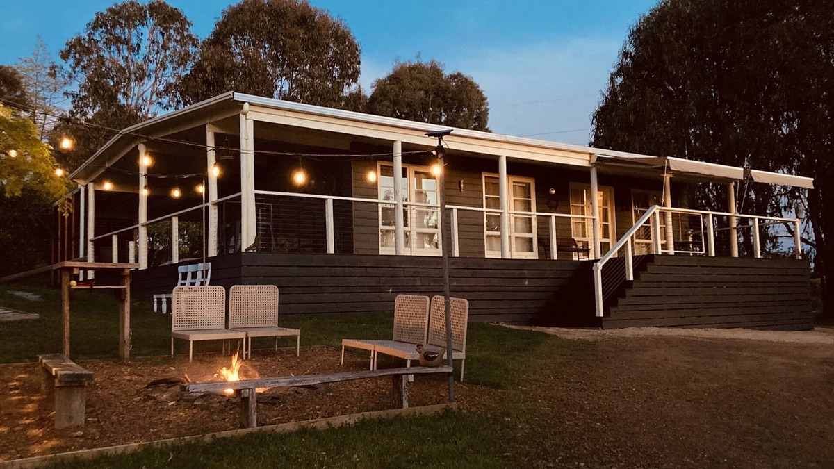 Tolmie House | Austracantha Cottage