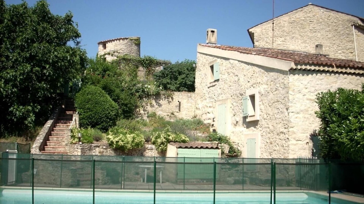 La Bastide-des-Jourdans Cottage | Authentic Provencal dovecote sleeps 5