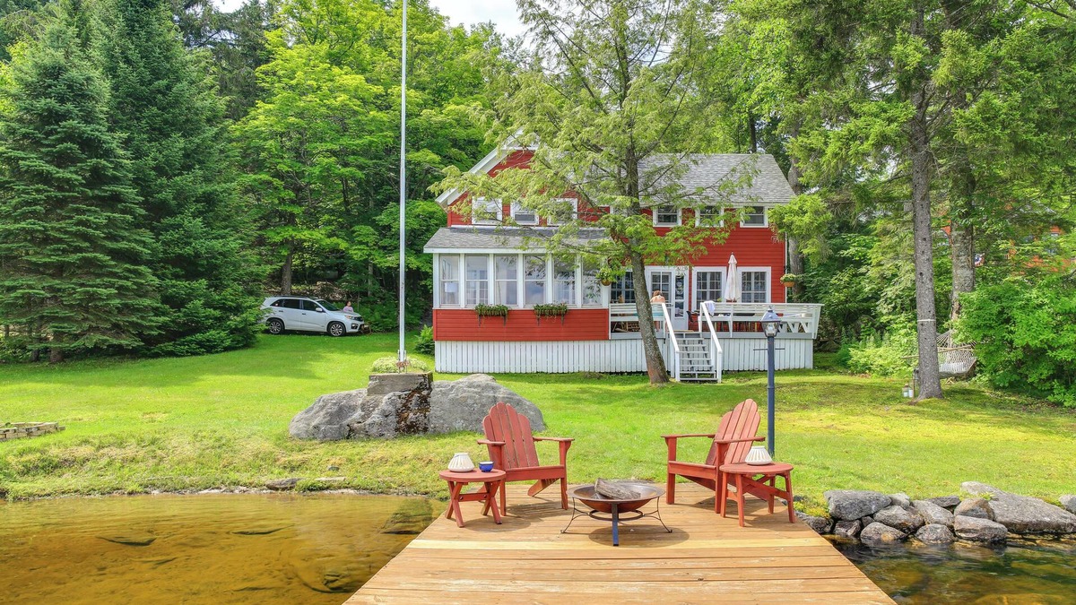 Stratford House | Authentic 1912 Adirondack Lake Camp w/Fire Pit