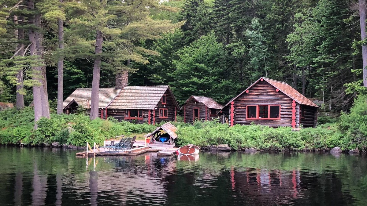 Indian Lake Cabin | Authentic Adirondack Experience Lakeside Log Cabins