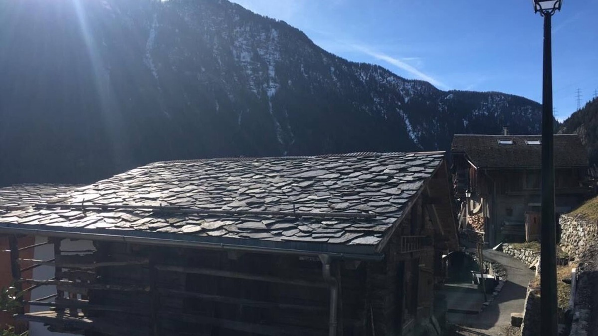 Le Tretien Ski Chalet | Authentic chalet