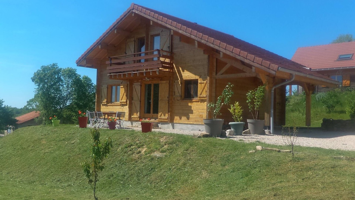Bonlieu Ski Chalet | Authentic chalet in the heart of the lake region and close to ski resorts