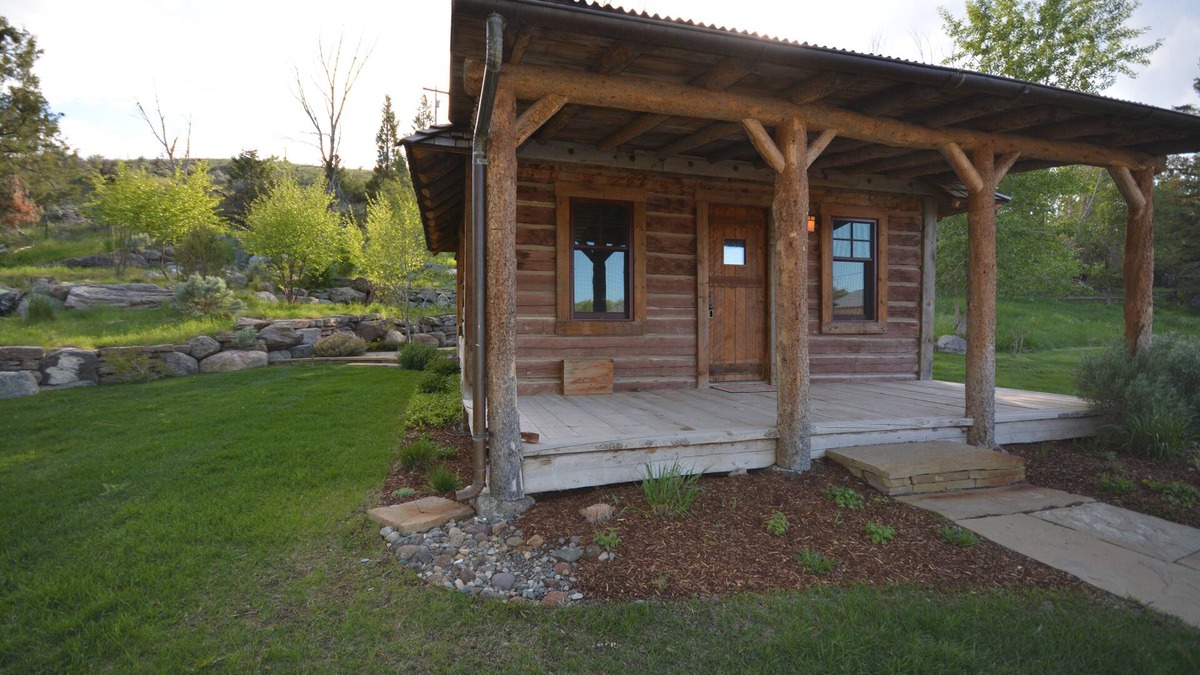 Miner Apartment | Authentic Custom Cabin, 17 miles from Yellowstone National Park