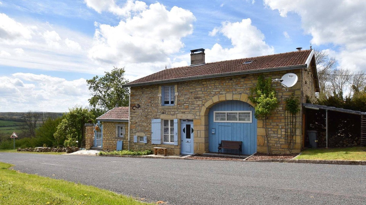 Laferte-sur-Amance House | Authentic holiday home in the Champagne region