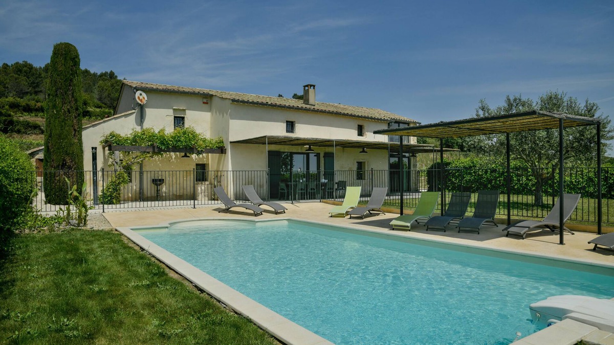 Bagnols-sur-Ceze House | Authentic house La Romance, closed private pool and garden, Provence, Ardèche