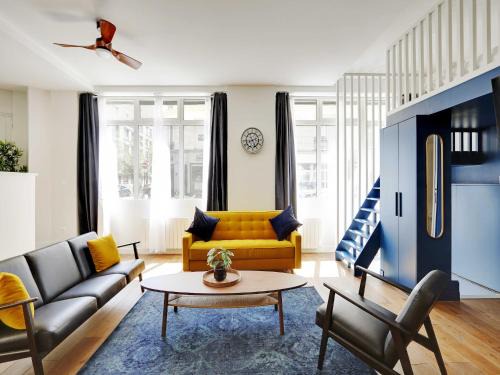 11th Arrondissement Apartment | Authentic Loft - 2BR 8P - Oberkampf