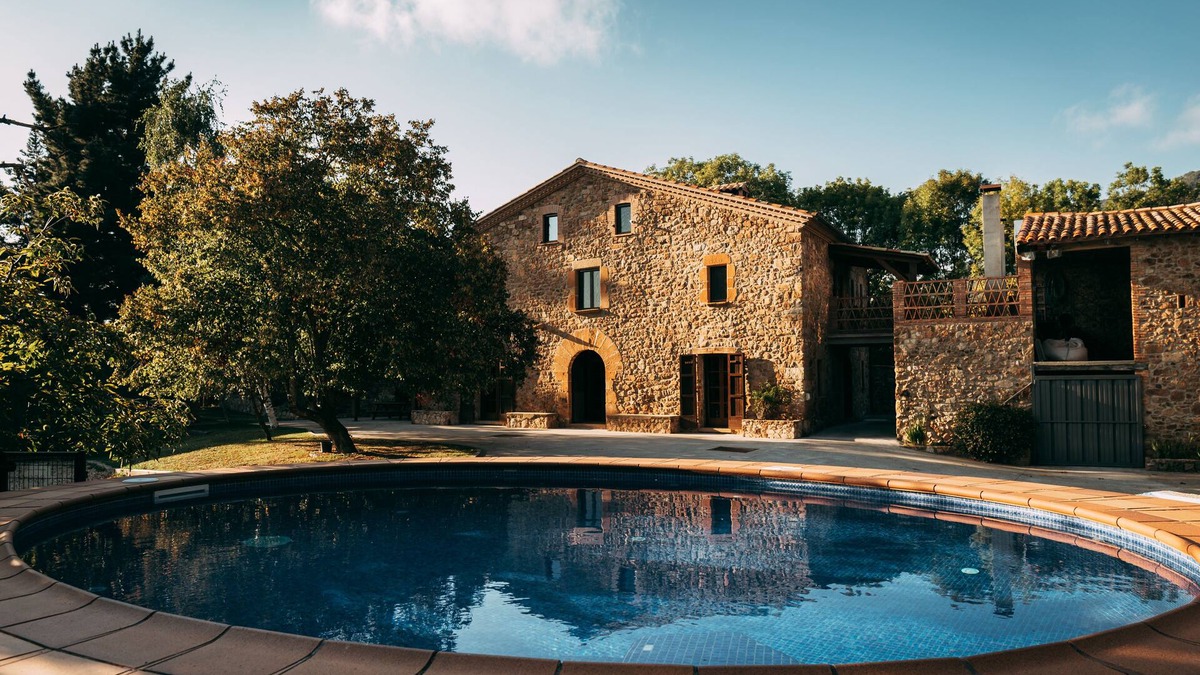 Sant Hilari Sacalm Cottage | Authentic rural house with ambience