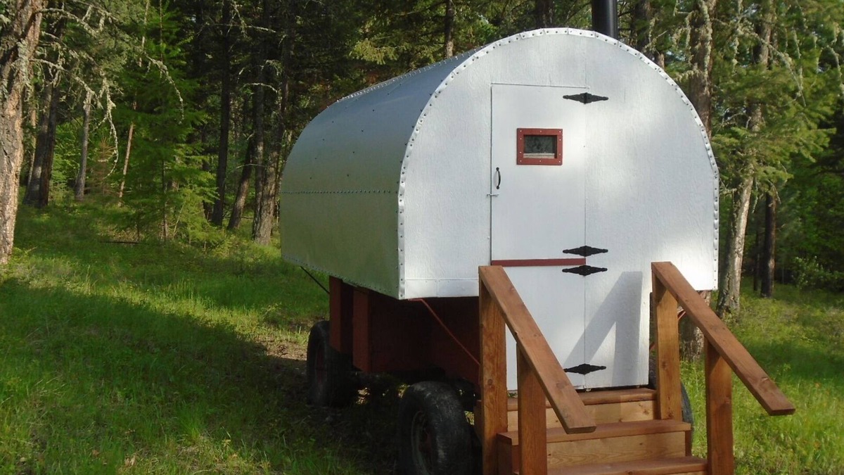 Eureka RV Rental | authentic sheepherder wagon camping near wilderness areas in Kootenai NFS