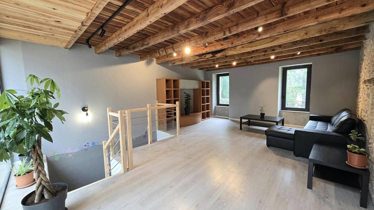 Loubejac Cottage | Authentic village house with wifi and parking in Loubéjac