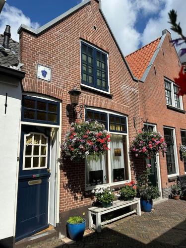 Naaldwijk House | Authentiek Verblijf in het Hart van het Westland