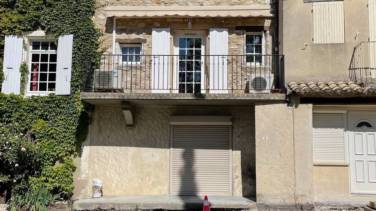 Rousset-les-Vignes House | Authentique Maison de Village en Drôme Provençale