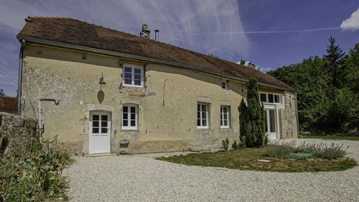 Balnot-la-Grange House | Authentique Longère Champenoise