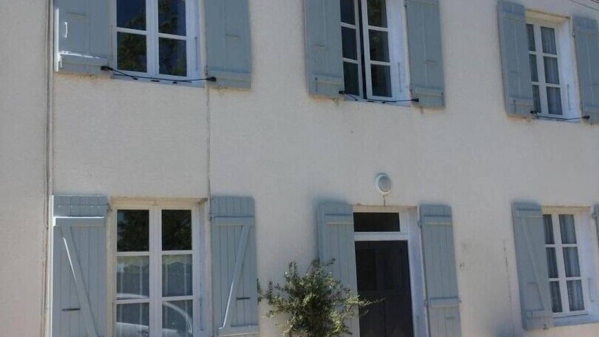 Mercurey House | Aux 3 Marronniers - MERCUREY