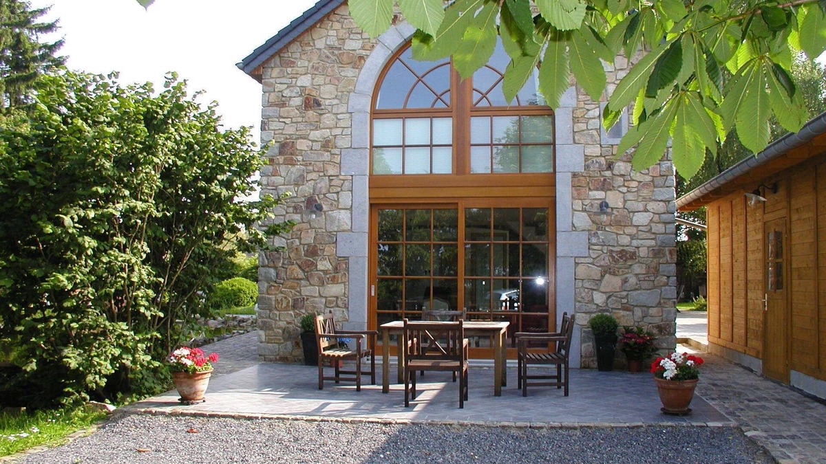 Plombieres House | Aux Deux Bouleaux - Cottage by the pond