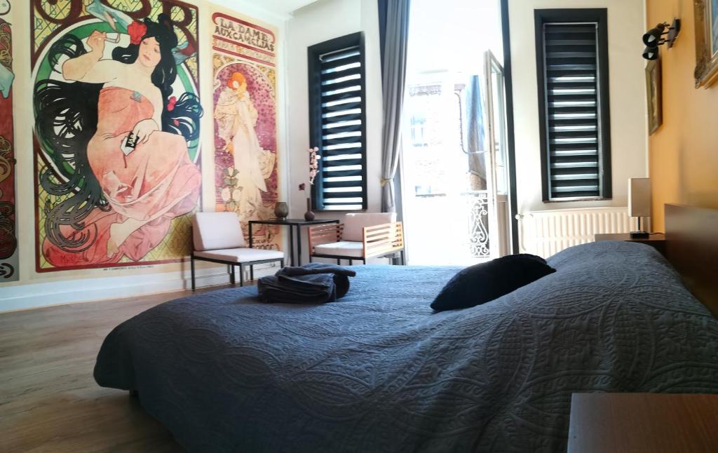 Chimay House | Aux frais de la princesse - Gîte citadin 3 épis