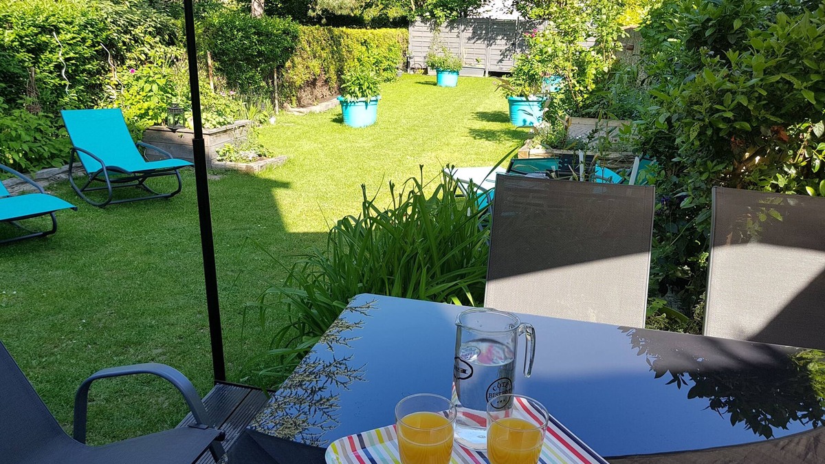 Plaisir House | Aux Marguerites, family cottage in the heart of Yvelines