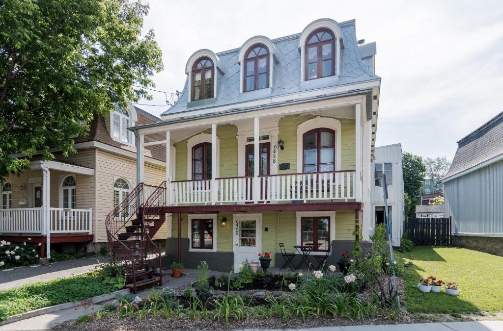 Desjardins Apartment | Aux trois filles