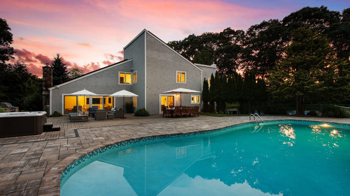 Speonk House | *Available for Ryder Cup!* | Pool, Hot Tub, Tennis, Fire Pit | Close to Beach